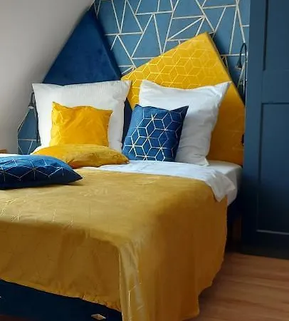 U Helci - Na Krancu Swiata - Azyl Tylko Dla Doroslych * Studzienno