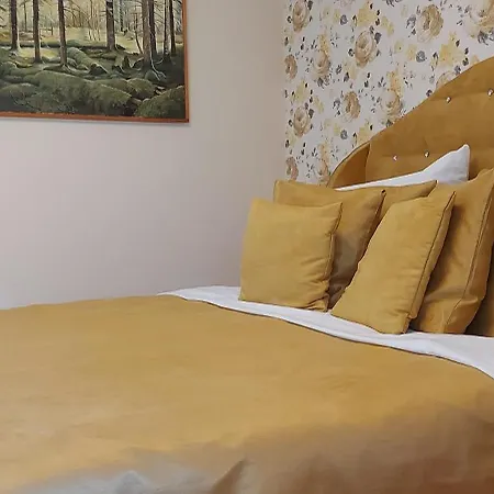 U Helci - Na Krancu Swiata - Azyl Tylko Dla Doroslych * Studzienno