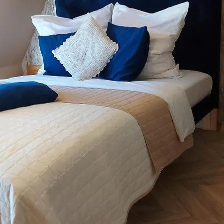 U Helci - Na Krancu Swiata - Azyl Tylko Dla Doroslych