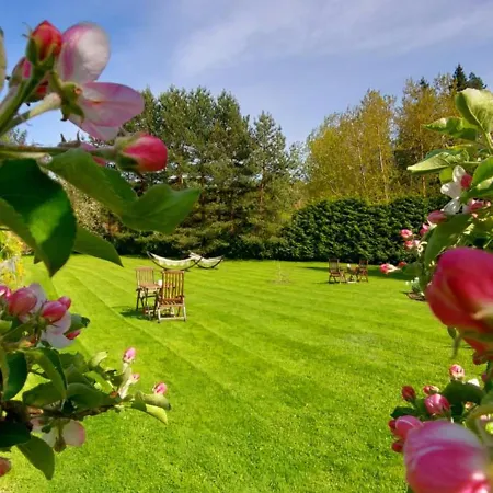 农家乐 U Helci - Na Krancu Swiata - Azyl Tylko Dla Doroslych Studzienno