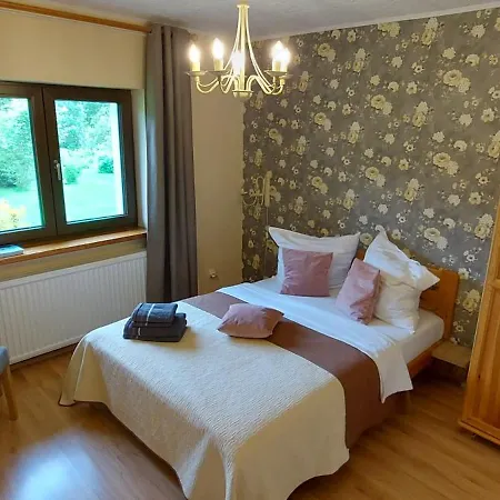 U Helci - Na Krancu Swiata - Azyl Tylko Dla Doroslych *