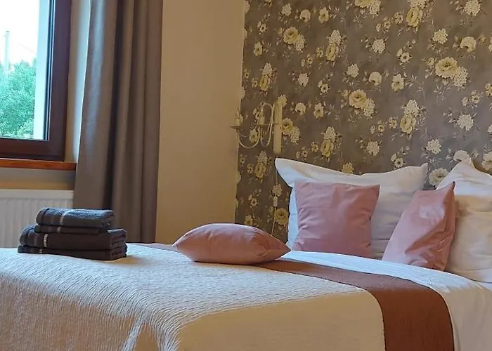 U Helci - Na Krancu Swiata - Azyl Tylko Dla Doroslych ファームステイ Studzienno